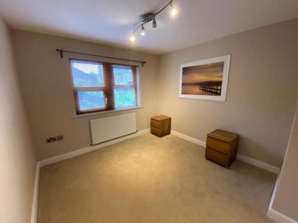 1 bed Flat for sale Image 5