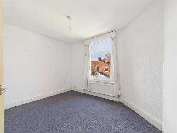 5 bed Terraced for sale Image 10
