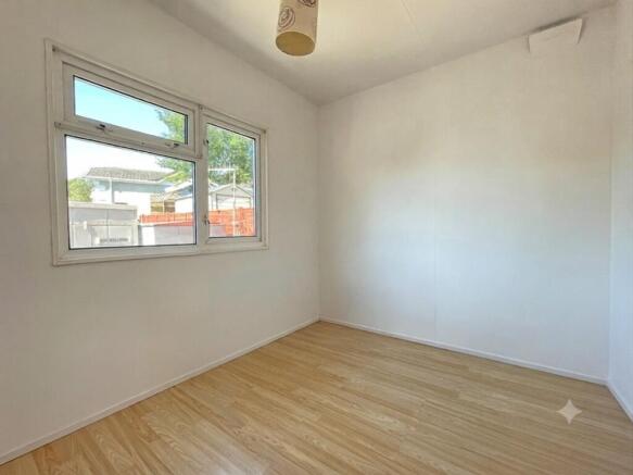 Beech Court 3 - Bedroom.jpg