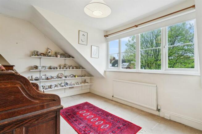 Upham Park Road, W4 - FOR SALE