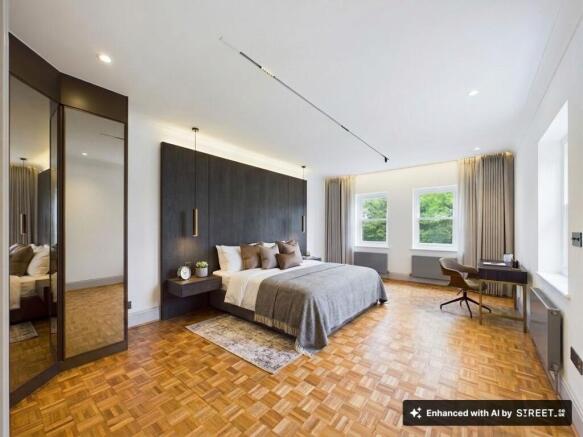 5 bed Detached for sale Image 6