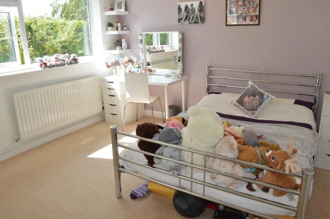 Photo 9