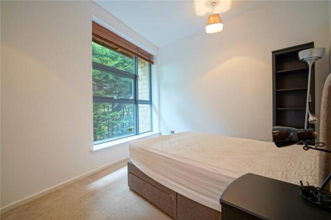 2 bed Apartment for sale Image 10