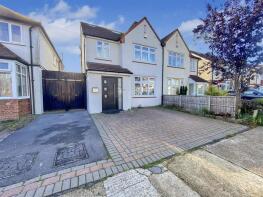 30, Dorset Waye, Hounslow TW5 0ND
