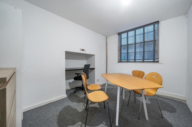 1430050-9-69b40e0...