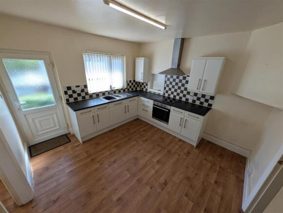 House in Bradford, Keighley - View 4