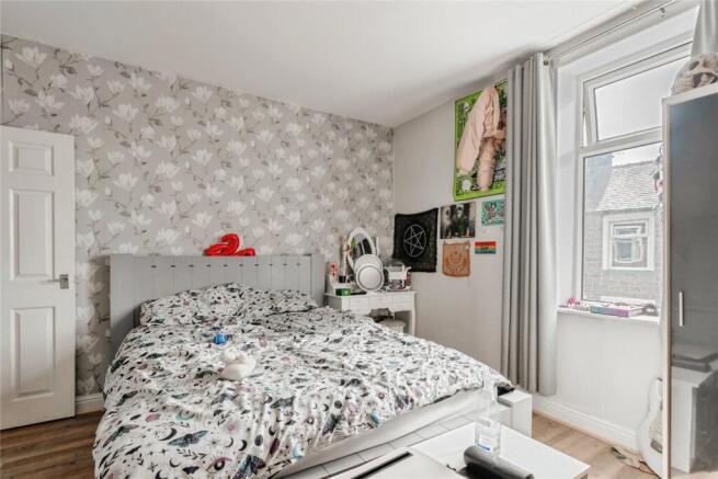 2 bed Terraced for sale Image 9