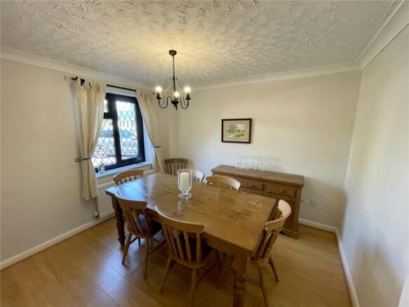 4 Dinning Room
