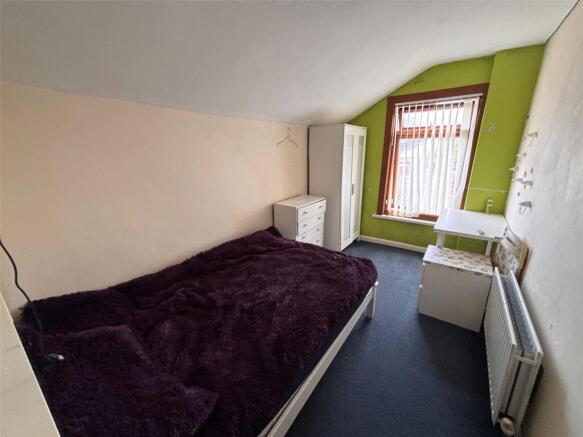 4 bed Terraced for sale Image 5