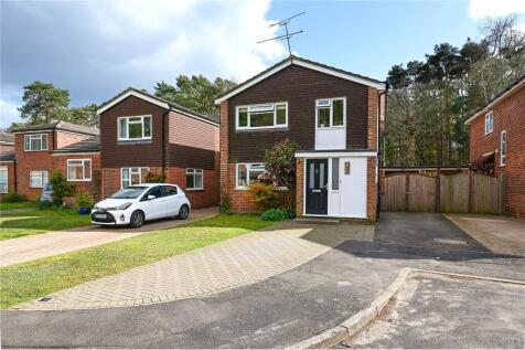 Fir Tree Way, Fleet, Hampshire, GU52