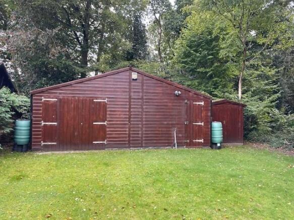 Shed.jpg