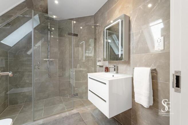 Bedroom 3 En Suite