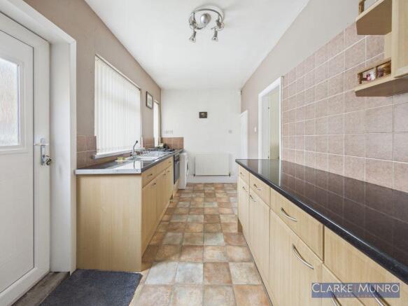 3 bed Terraced for sale Image 5