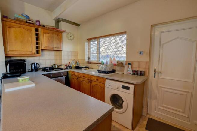 Kitchen - 3.jpg