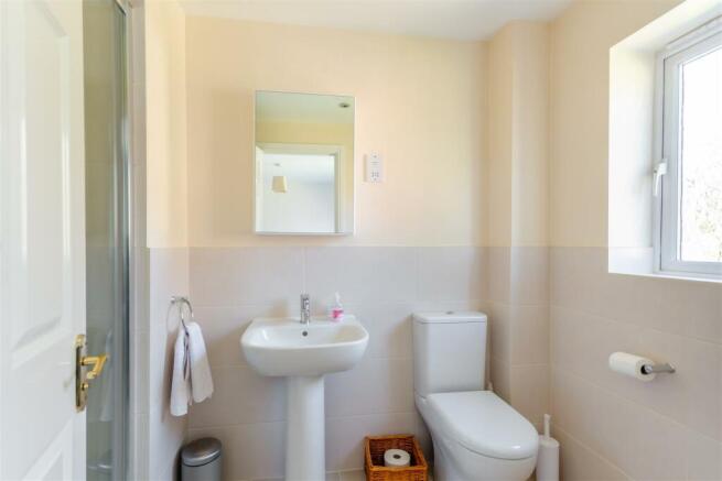 8547986-interior21.jpg