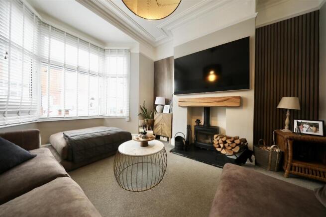 3 bed Terraced for sale Image 5