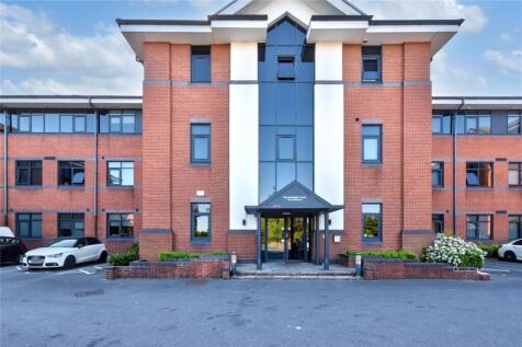 Flat 43, Greenleigh Court, Dawsons Square, Pudsey, West Yorkshire