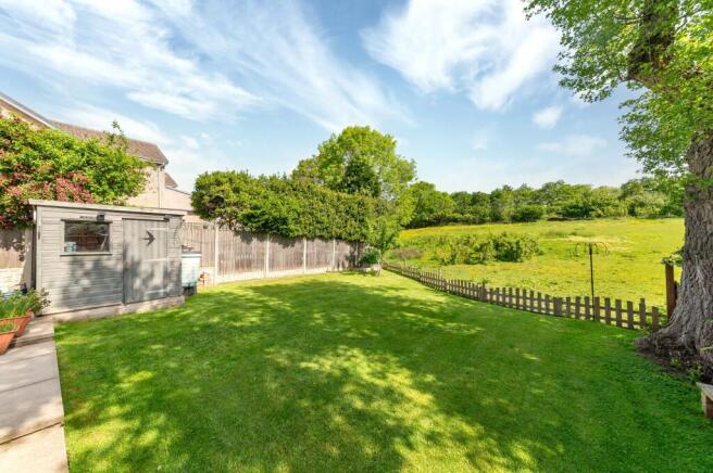 4 bed Detached for sale Image 12