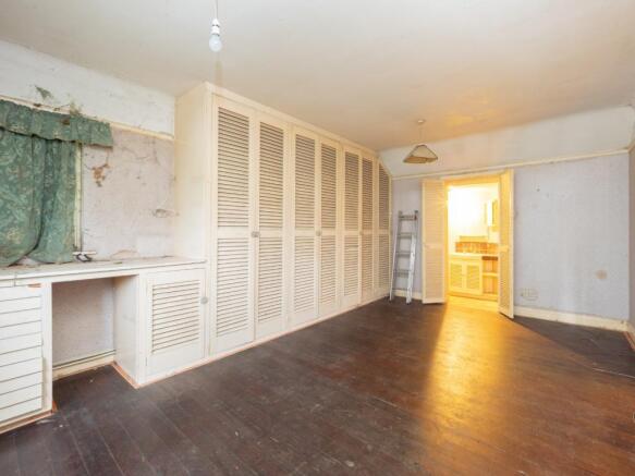 Master Bedroom Aspec
