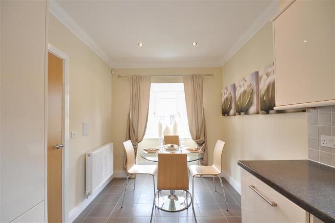Kitchen (Show Home)