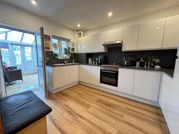 Kitchen/Dining Room