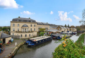 Flat 9, The Moorings, Sydney Wharf, Bathwick, Bath BA2 4AZ