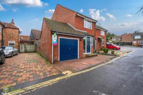 4, Anchor Yard, Newbury RG20 5PQ
