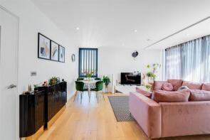 Flat 22, 86 Overbridge House, London Road, Twickenham TW1 1FD