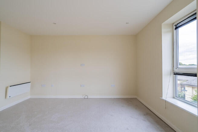 2 bed Apartment for sale Image 8