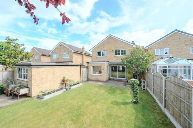 3 bed Detached for sale Image 9