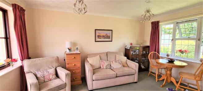 Sitting room.jpg