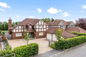 17, Danecroft Place, Hailsham BN27 4ES