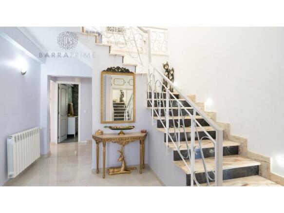 Detached House of 4 Rooms for sale in the Centre of Bordeira, Santa Bárbara de Nexe