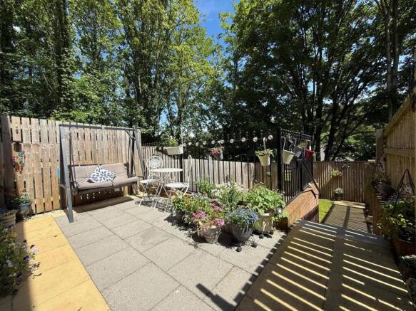 3 bed Town House for sale Image 12