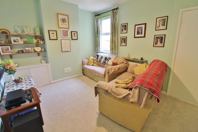 Emsworth Road, North End photo 4