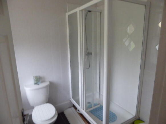 EN SUITE