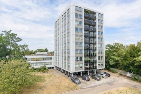 Wellington Close, Walton-On-Thames, Surrey, KT12