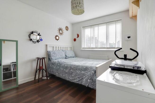 Bedroom 2 (Double)