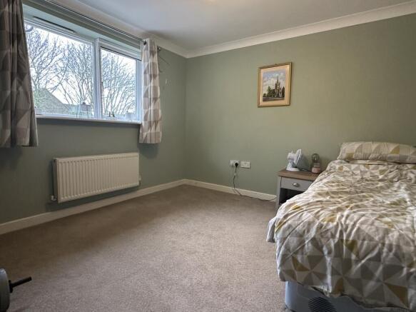 Bed 3.JPG