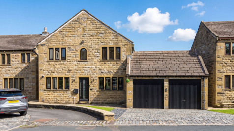 Covey Clough Court, Upper Hopton, Mirfield, WF14