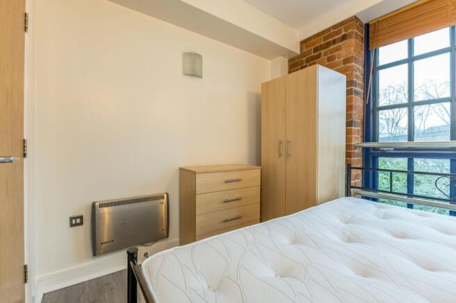 2 bed Apartment for sale Image 12