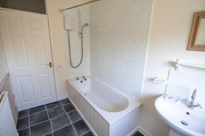 Family bathroom
