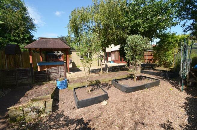 GARDEN