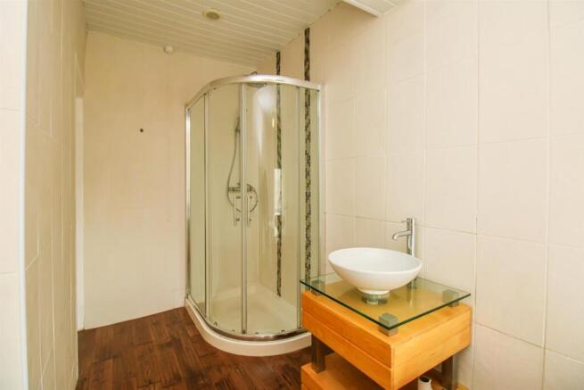 3 bed End of Terrace for sale Image 7