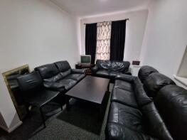 31, Audley Road, Manchester M19 3EG