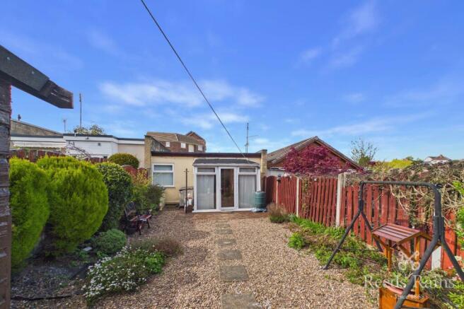 3 bed Bungalow for sale Image 11