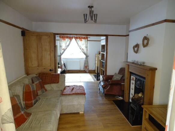 Lounge 1