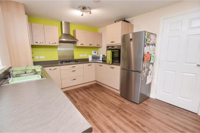 Kitchen/Dining Room