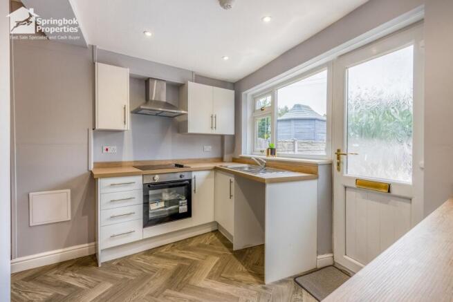2 bed Terraced for sale Image 7