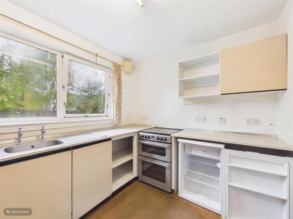 Kitchen / Dining